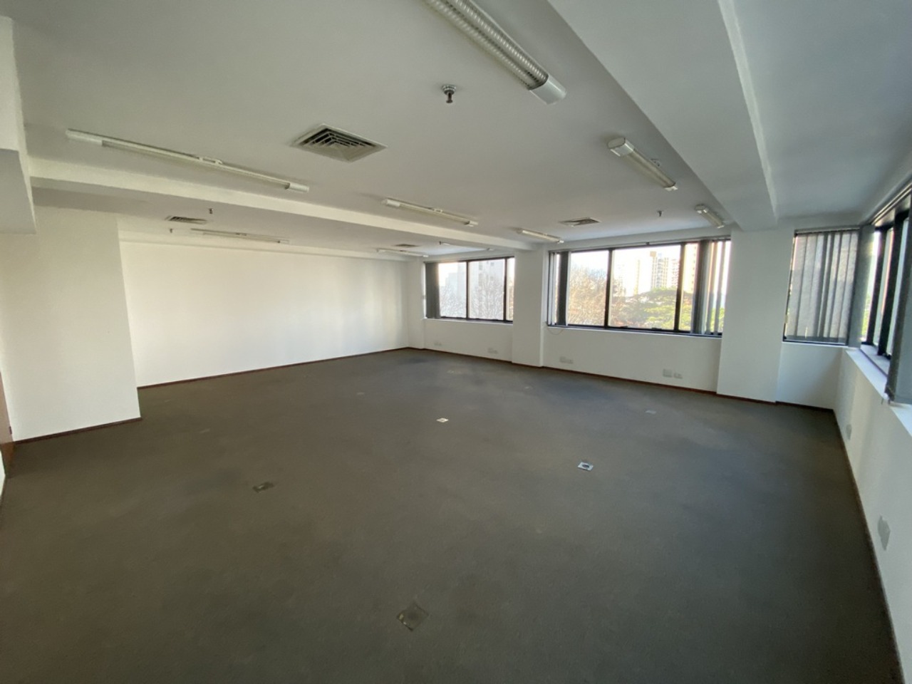 Conjunto Comercial-Sala à venda, 146m² - Foto 14