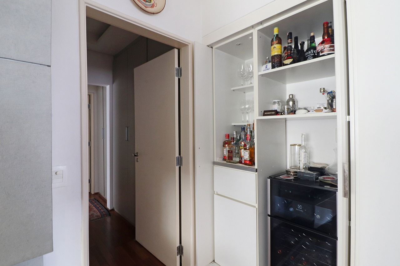 Apartamento à venda com 2 quartos, 236m² - Foto 13