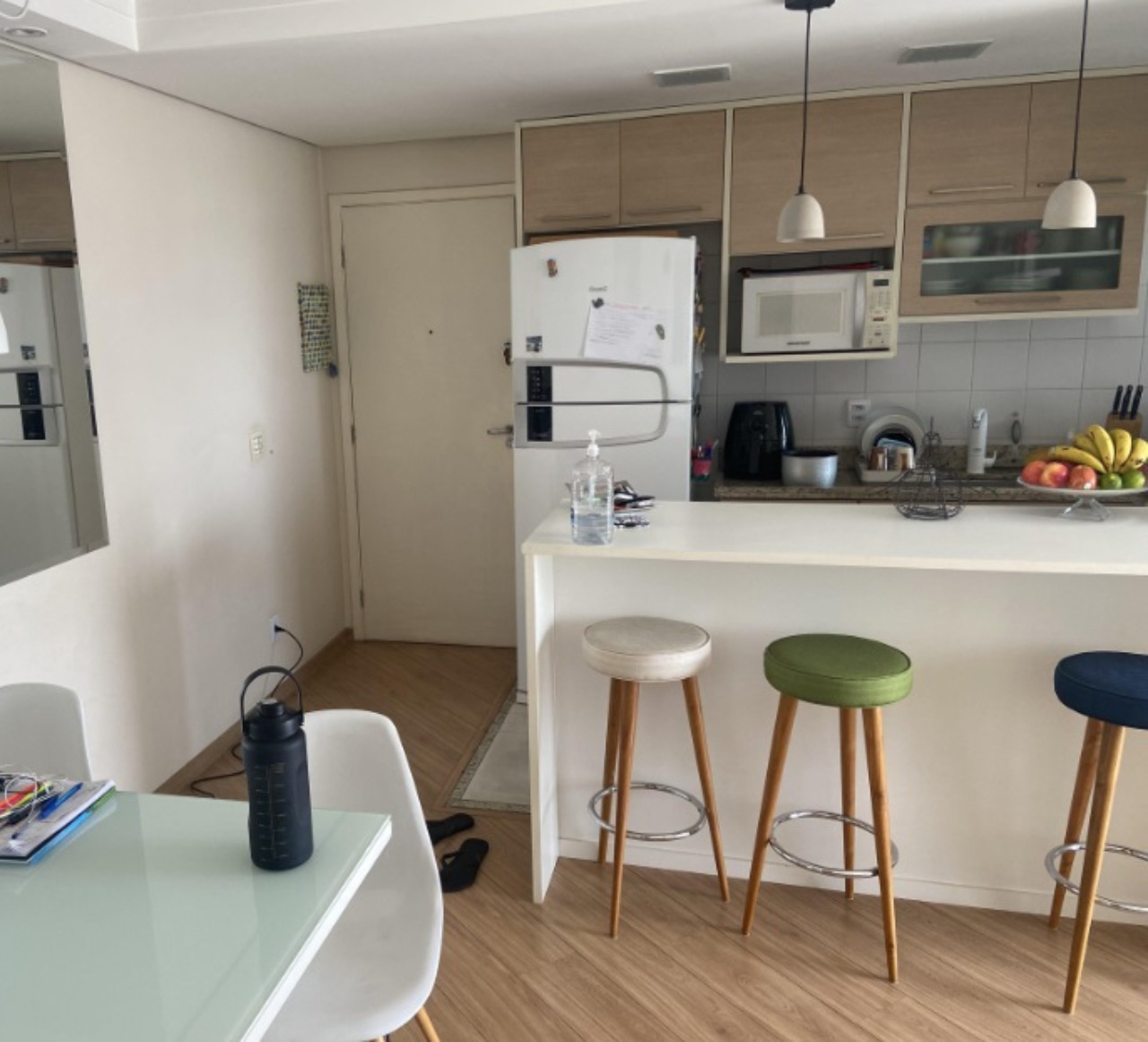 Apartamento à venda com 2 quartos, 63m² - Foto 1