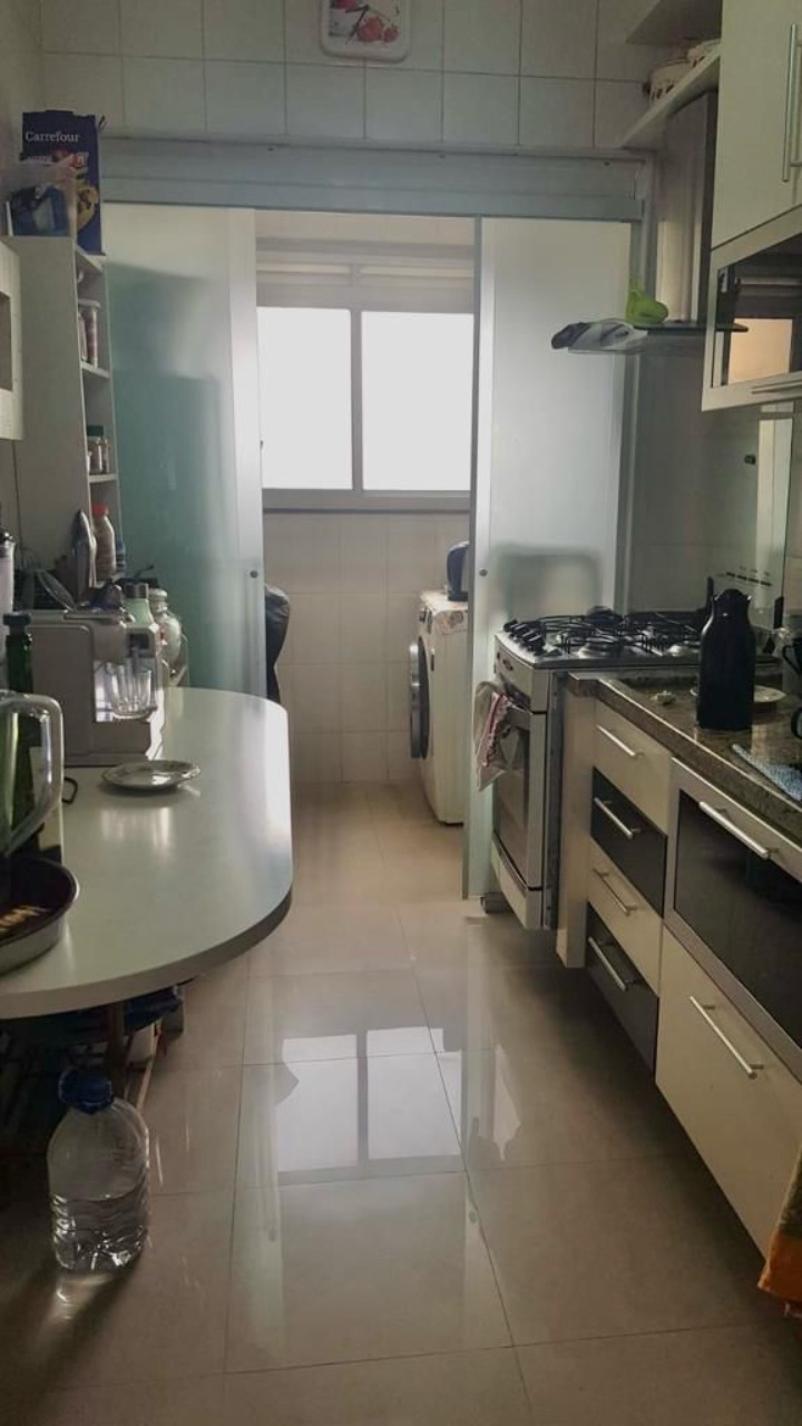 Apartamento à venda com 3 quartos, 71m² - Foto 18