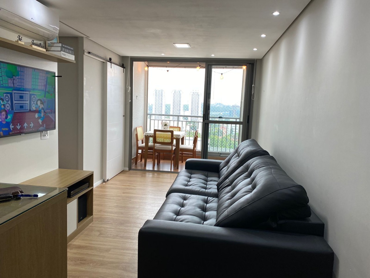 Apartamento à venda com 3 quartos, 71m² - Foto 23