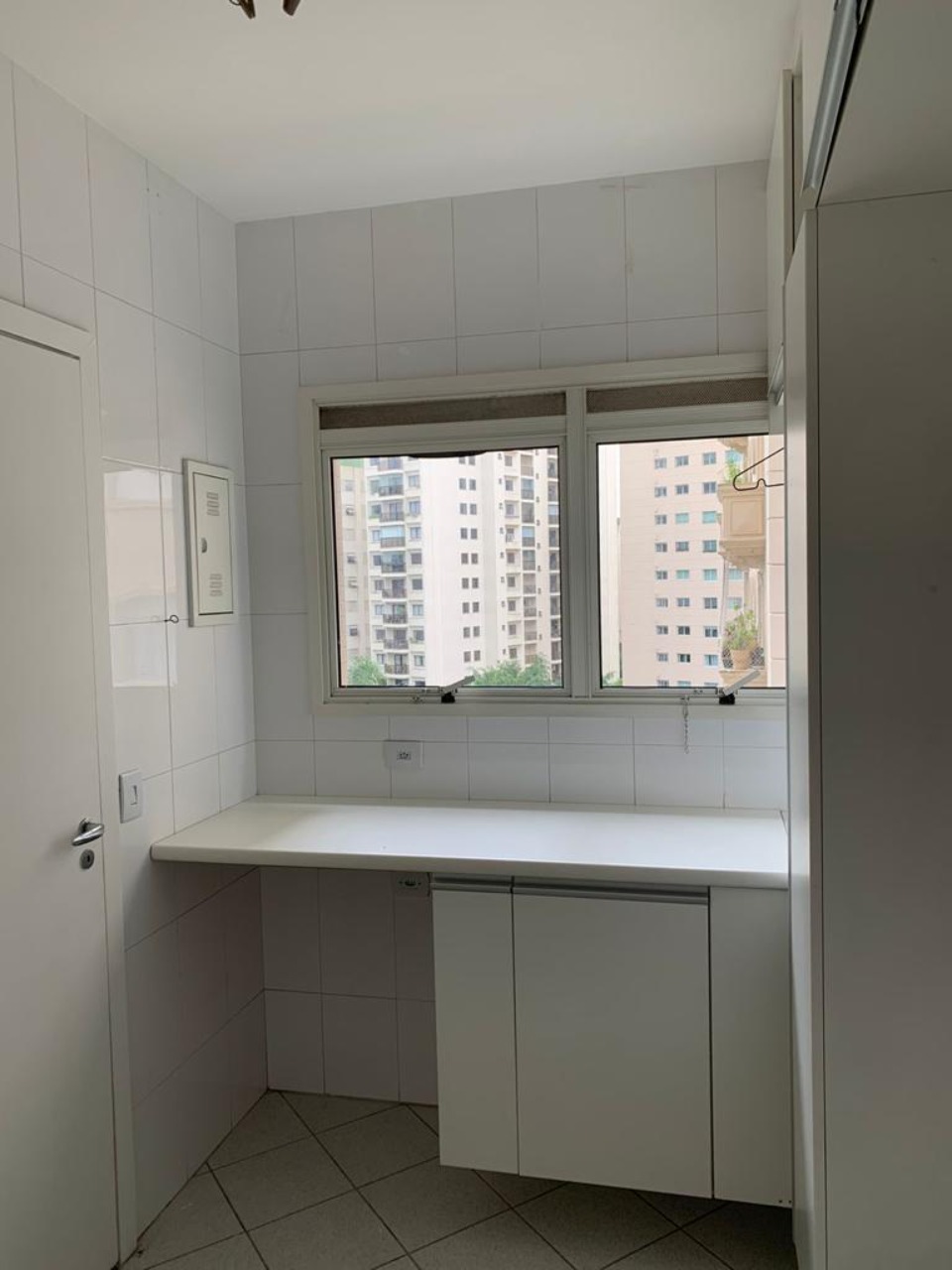 Apartamento à venda com 5 quartos, 307m² - Foto 11