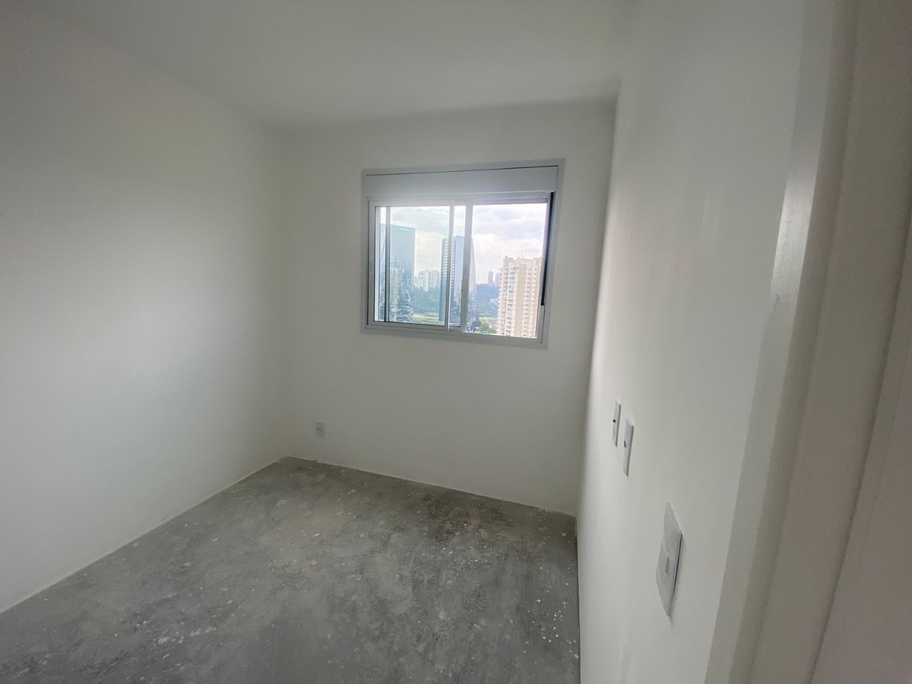 Apartamento à venda com 1 quarto, 35m² - Foto 11