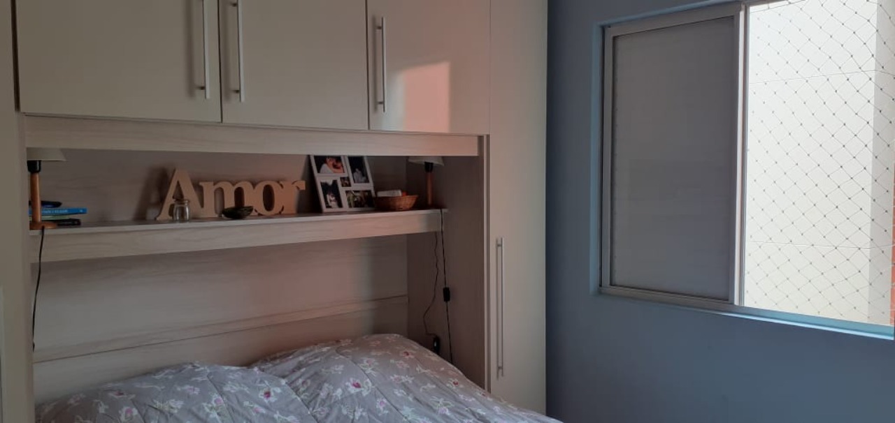 Apartamento à venda com 3 quartos, 72m² - Foto 2