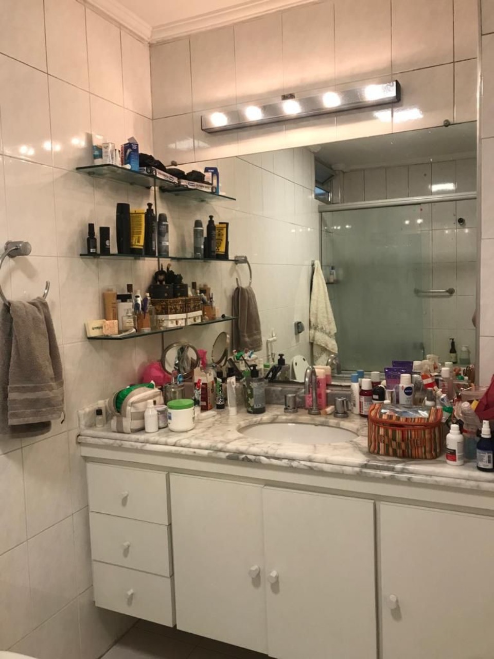 Apartamento à venda com 3 quartos, 150m² - Foto 17