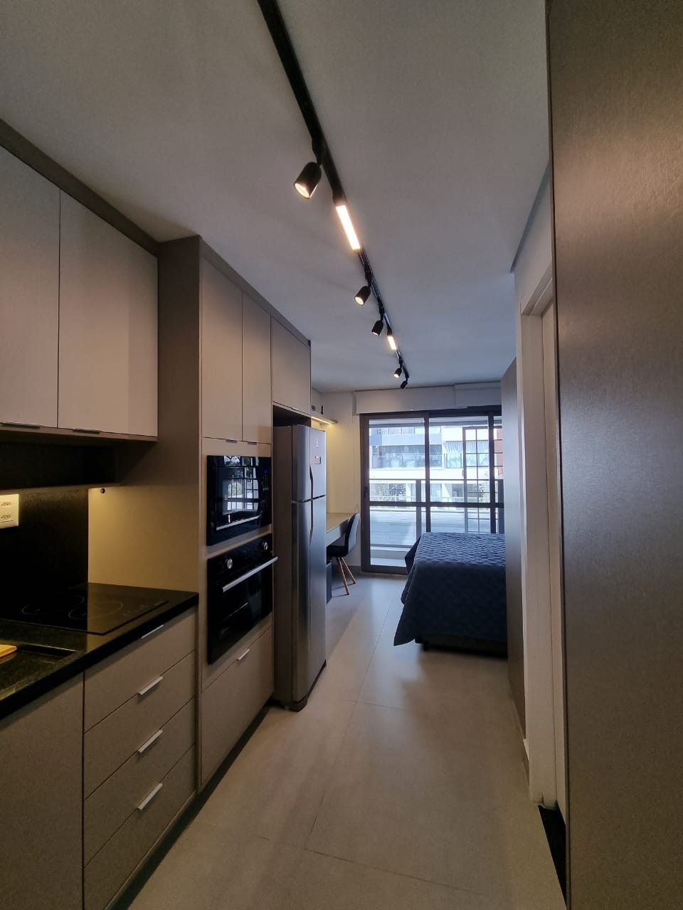 Apartamento à venda e aluguel com 1 quarto, 24m² - Foto 18