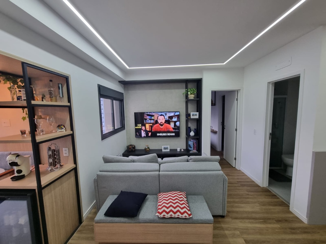 Apartamento à venda com 1 quarto, 63m² - Foto 5