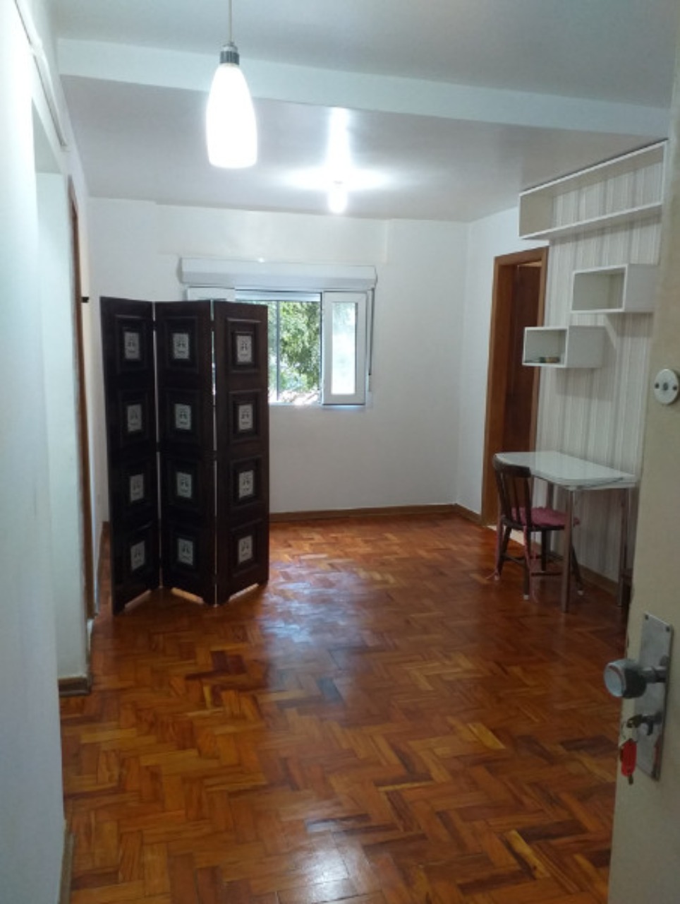 Apartamento à venda com 1 quarto, 28m² - Foto 1