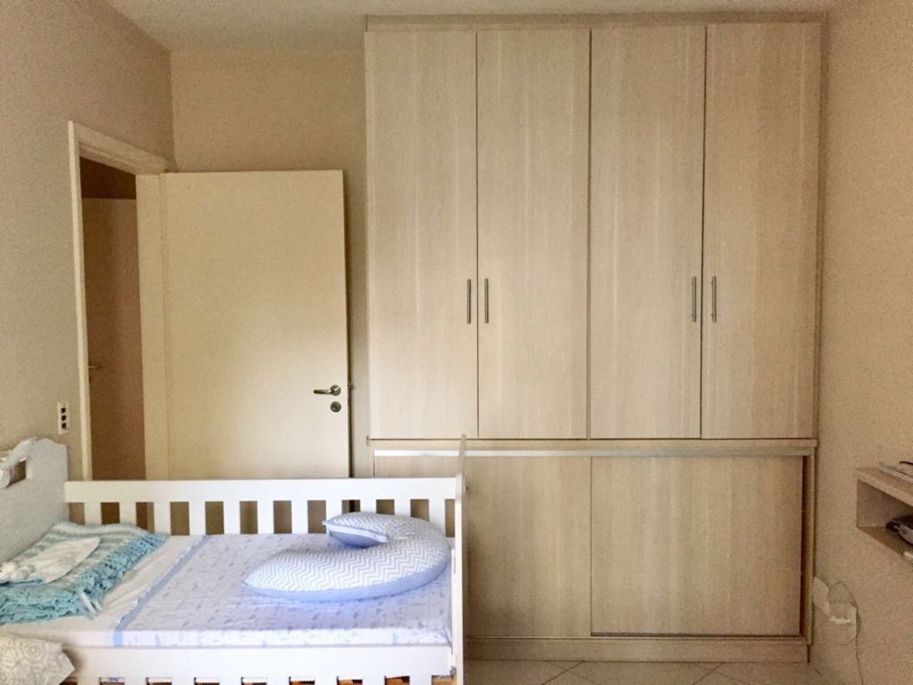 Apartamento à venda com 2 quartos, 82m² - Foto 3