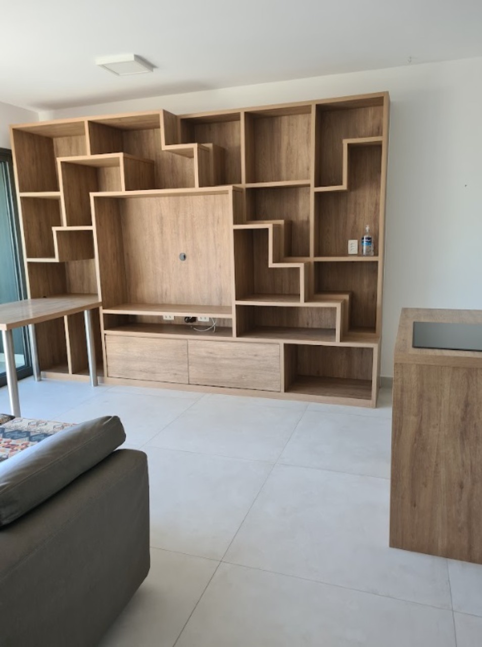 Apartamento à venda com 1 quarto, 67m² - Foto 2