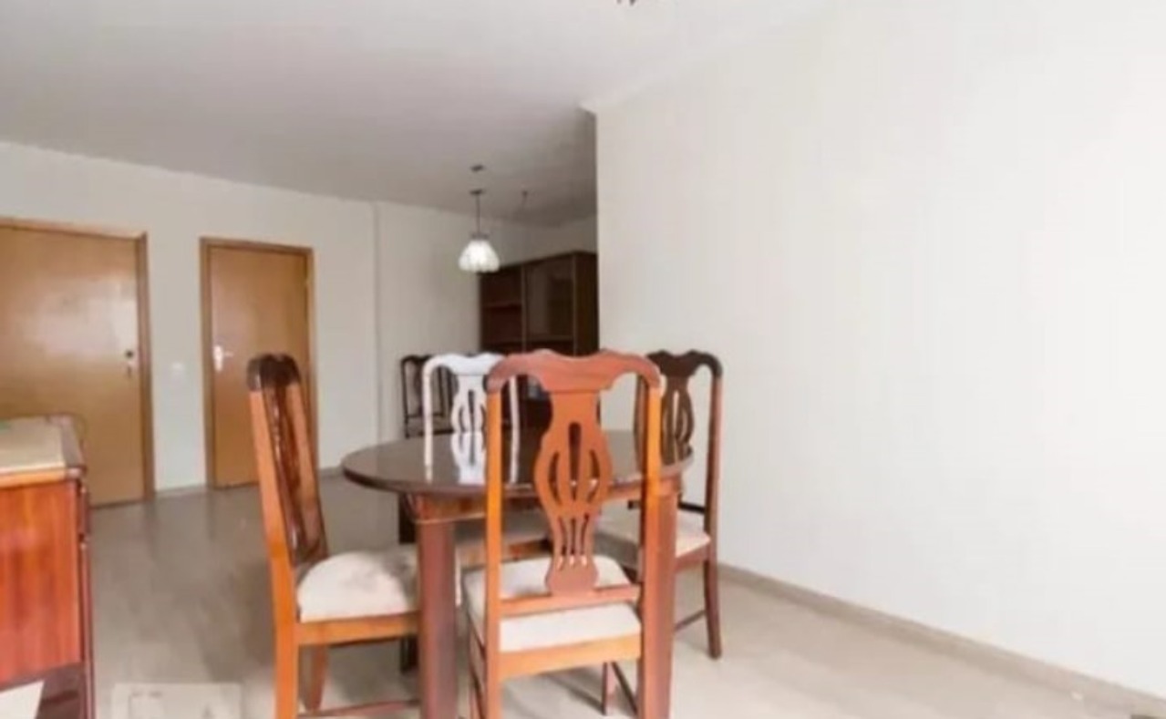 Apartamento à venda com 2 quartos, 74m² - Foto 2