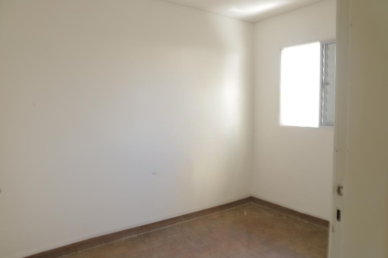 Casa à venda com 3 quartos, 90m² - Foto 14