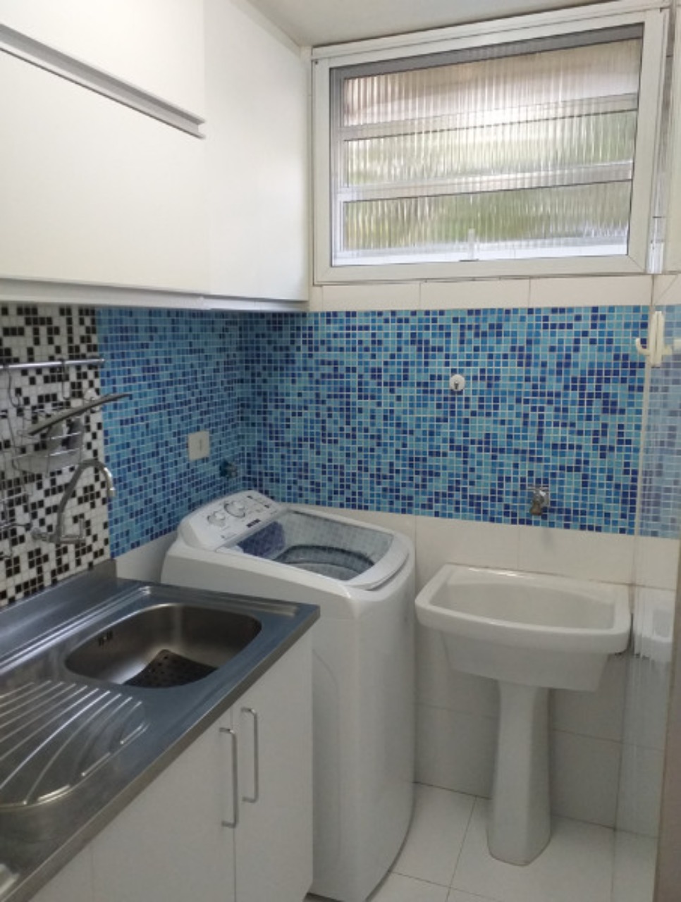 Apartamento à venda com 1 quarto, 28m² - Foto 2