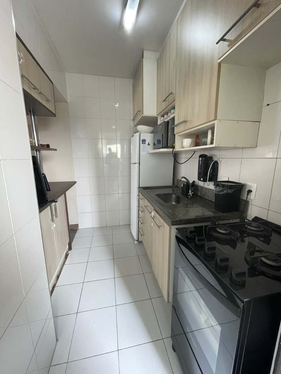 Apartamento à venda com 3 quartos, 69m² - Foto 2