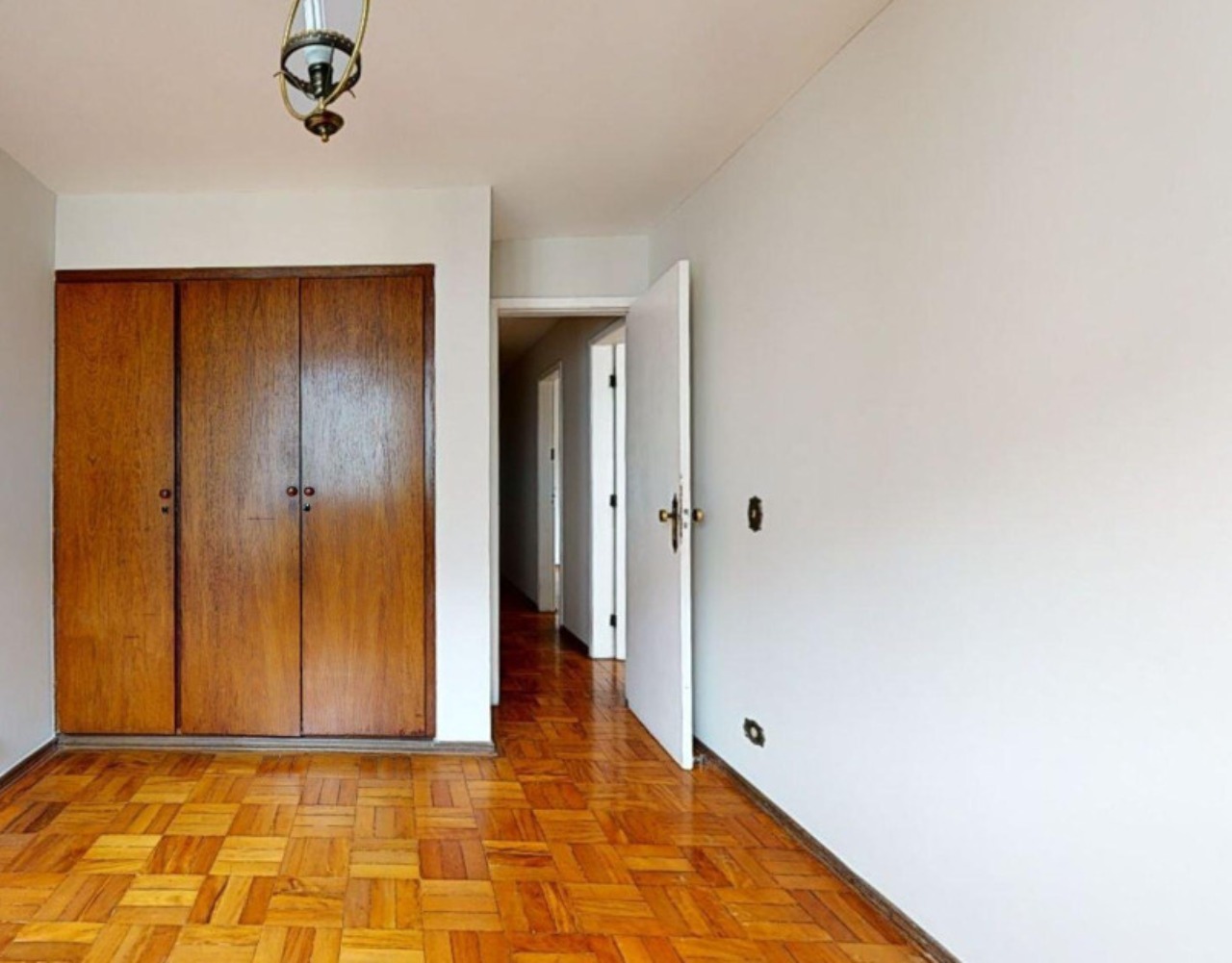 Apartamento à venda com 3 quartos, 135m² - Foto 8