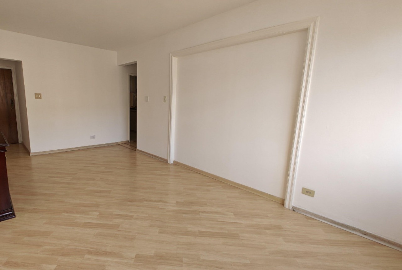 Apartamento à venda com 3 quartos, 115m² - Foto 3