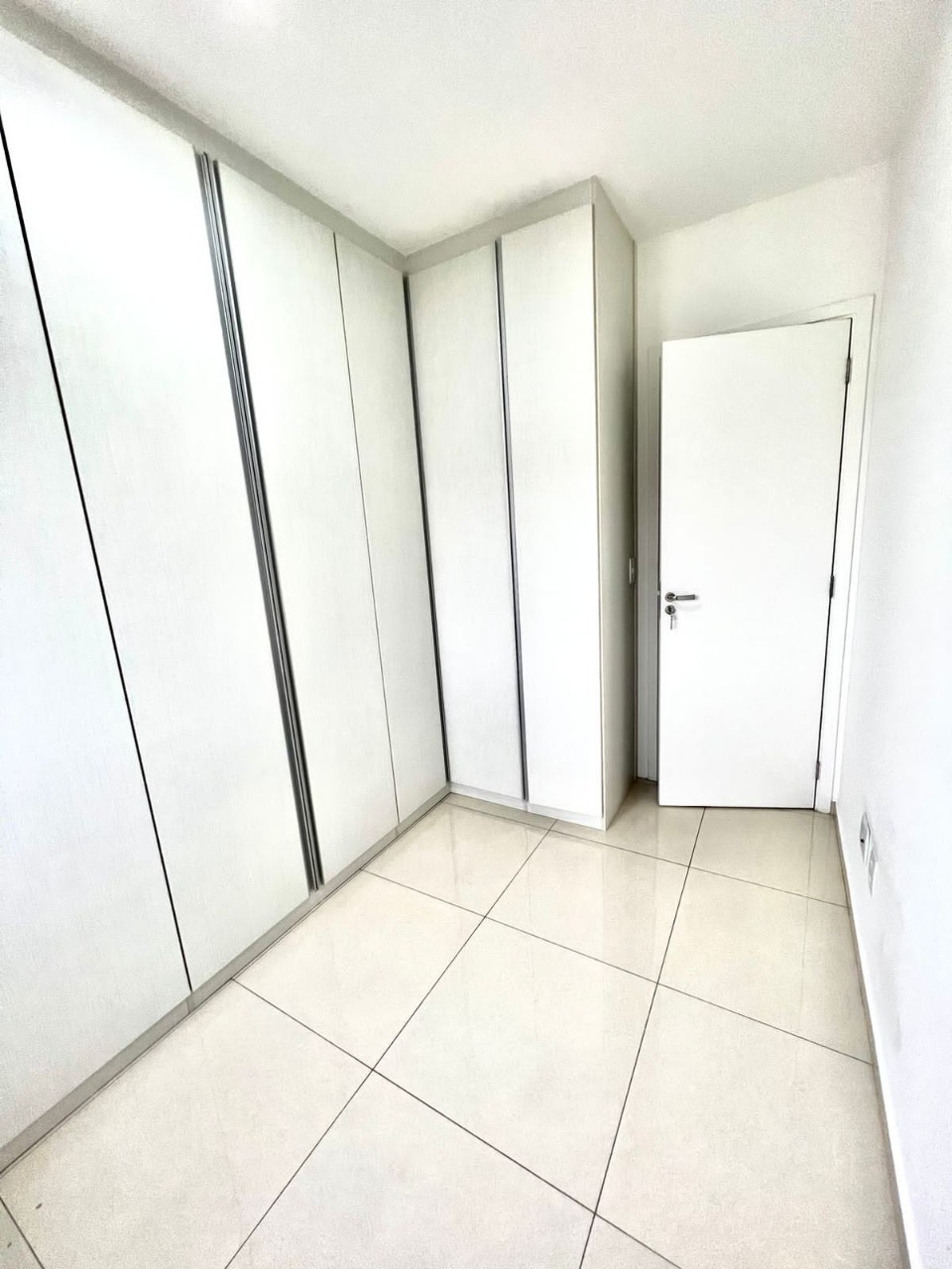 Apartamento à venda com 2 quartos, 66m² - Foto 19