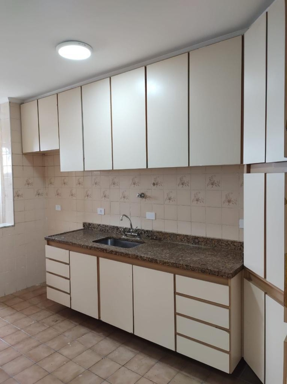 Apartamento à venda com 2 quartos, 56m² - Foto 11