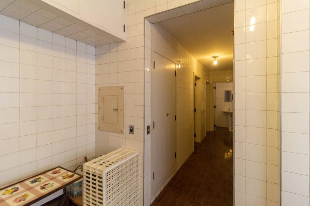 Apartamento à venda com 3 quartos, 280m² - Foto 6