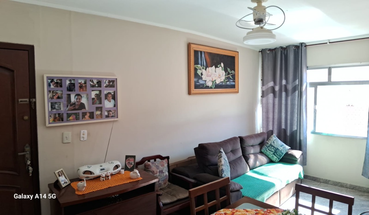 Apartamento à venda com 2 quartos, 65m² - Foto 1