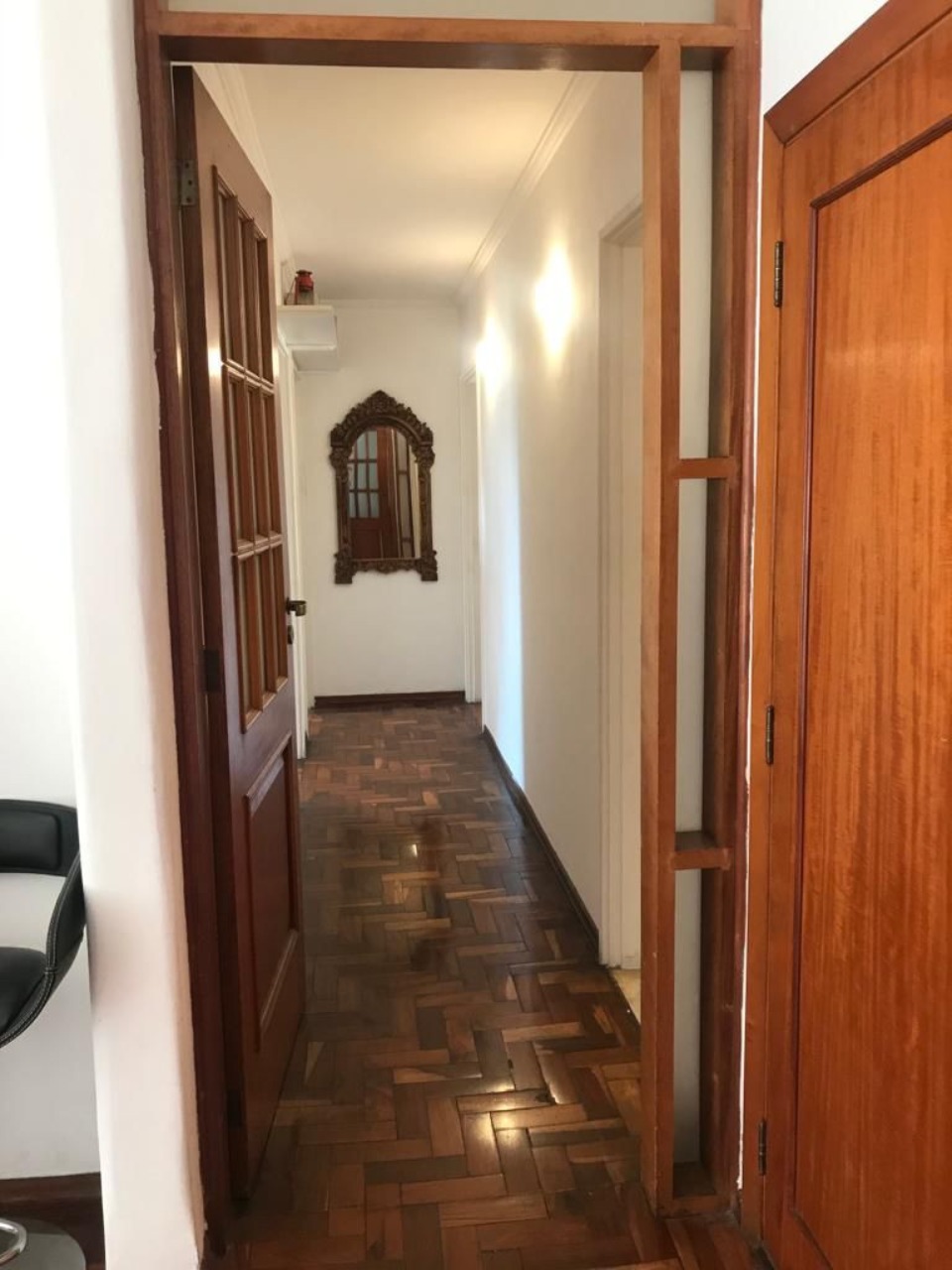 Apartamento à venda com 3 quartos, 150m² - Foto 4