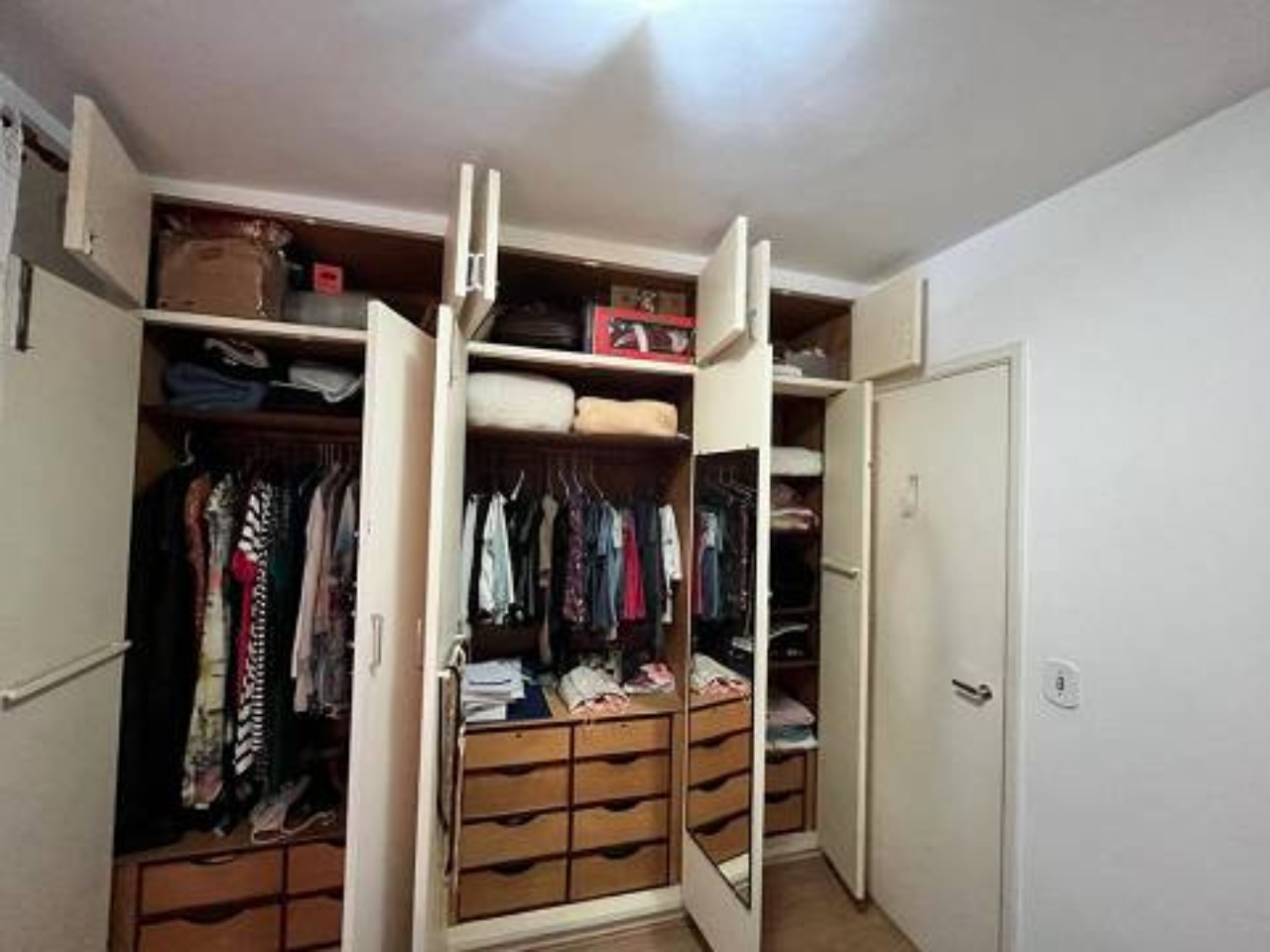 Apartamento à venda com 1 quarto, 48m² - Foto 11