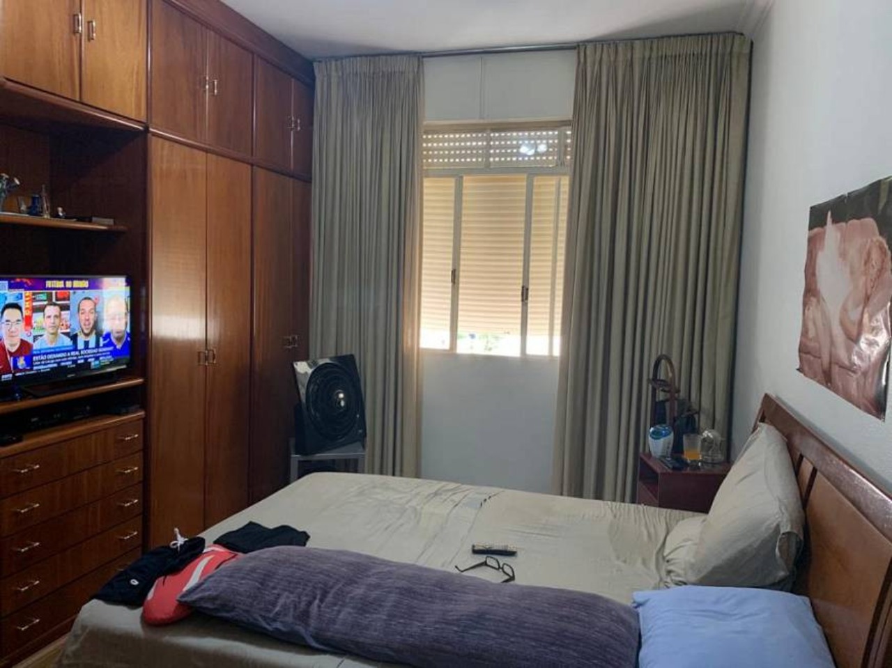 Apartamento à venda com 3 quartos, 218m² - Foto 9