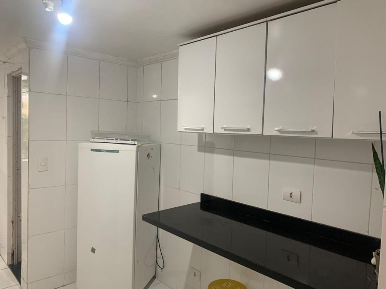 Apartamento à venda com 3 quartos, 69m² - Foto 2