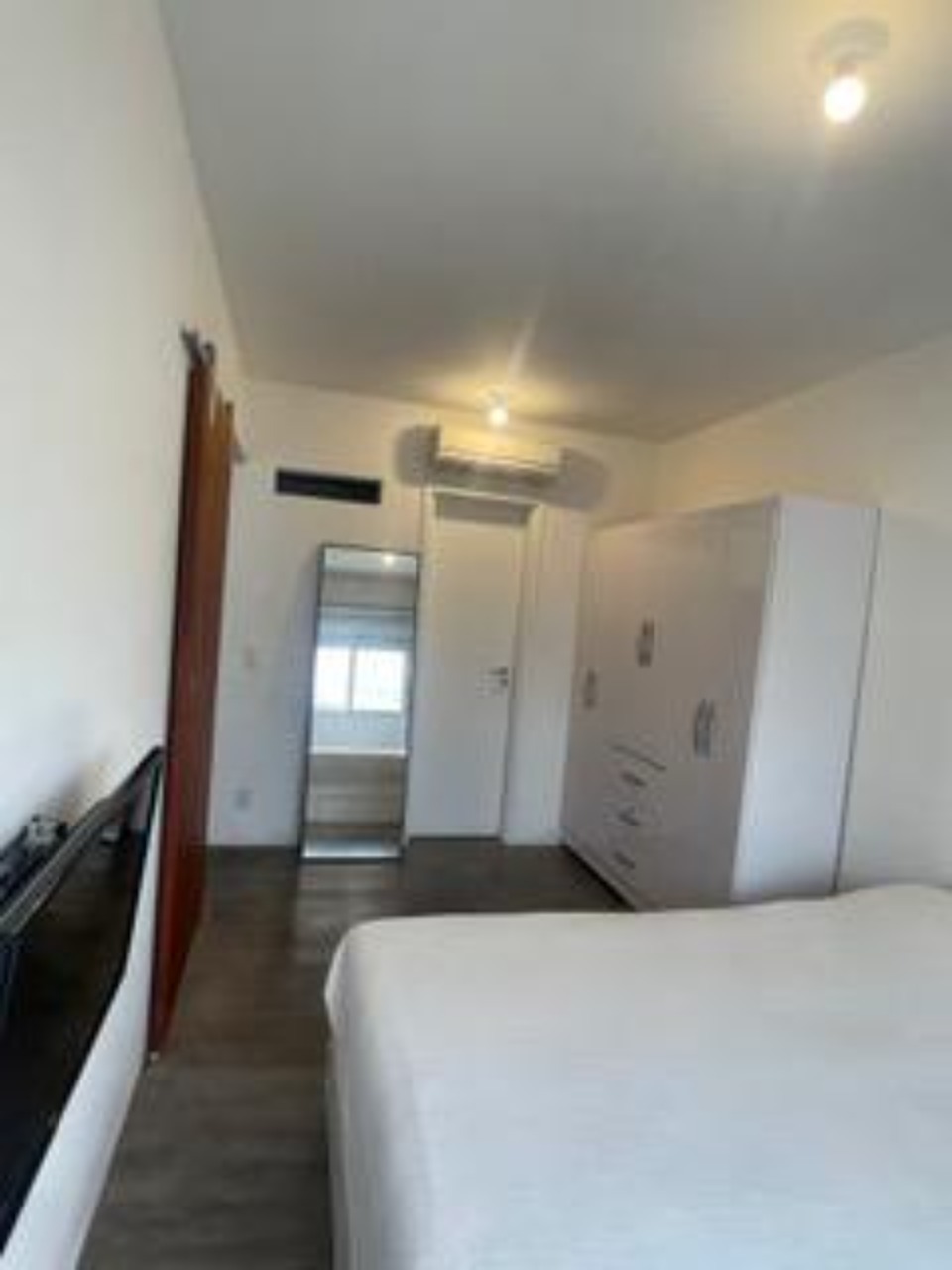 Apartamento à venda com 1 quarto, 111m² - Foto 17