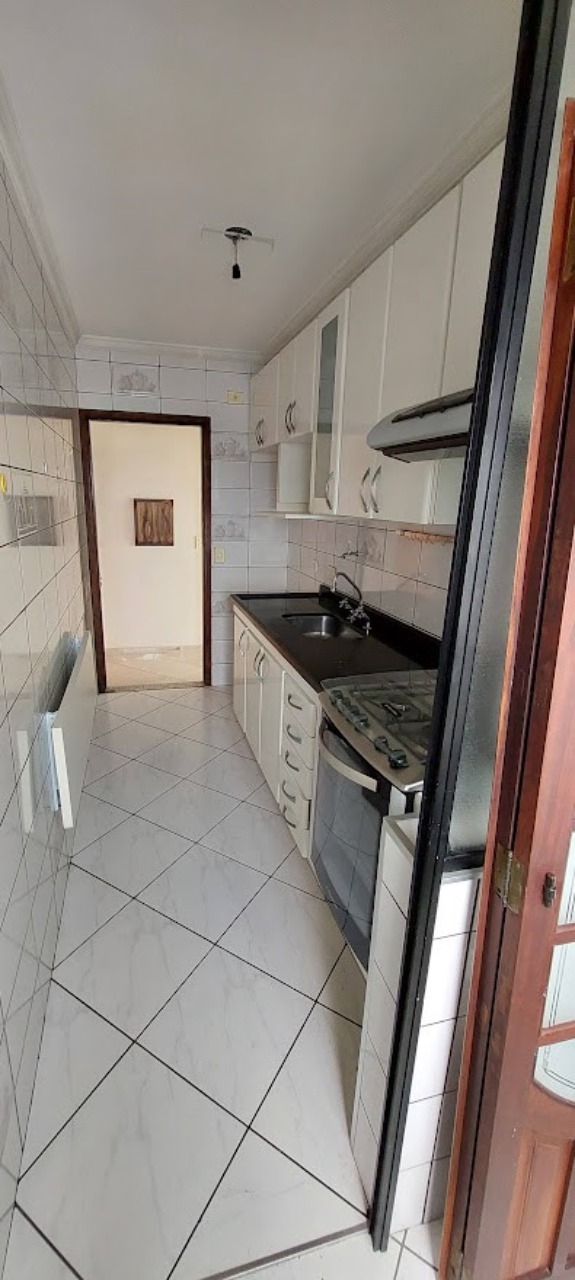 Apartamento à venda com 3 quartos, 74m² - Foto 18