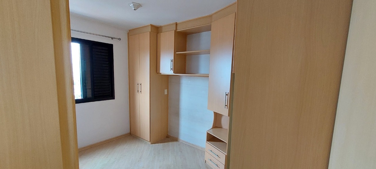 Apartamento à venda com 3 quartos, 74m² - Foto 9