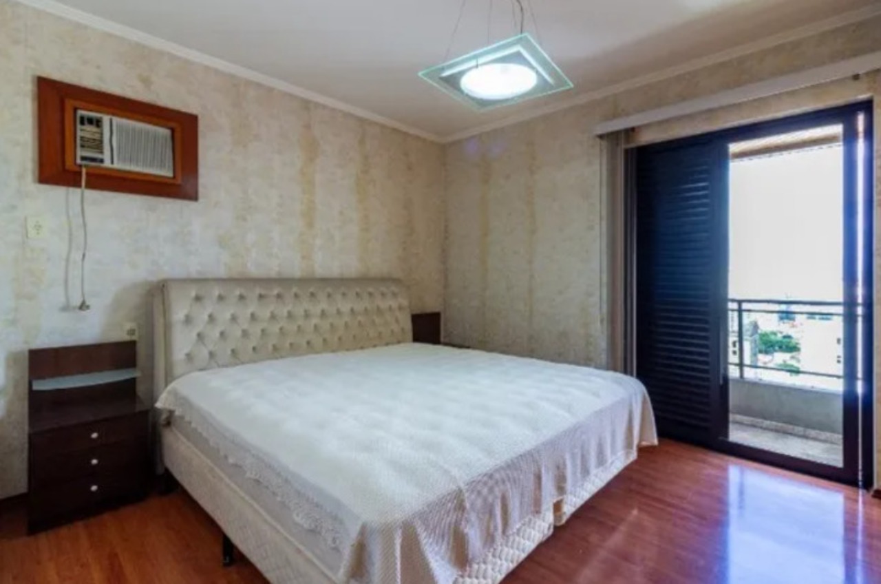 Apartamento à venda com 5 quartos, 230m² - Foto 5