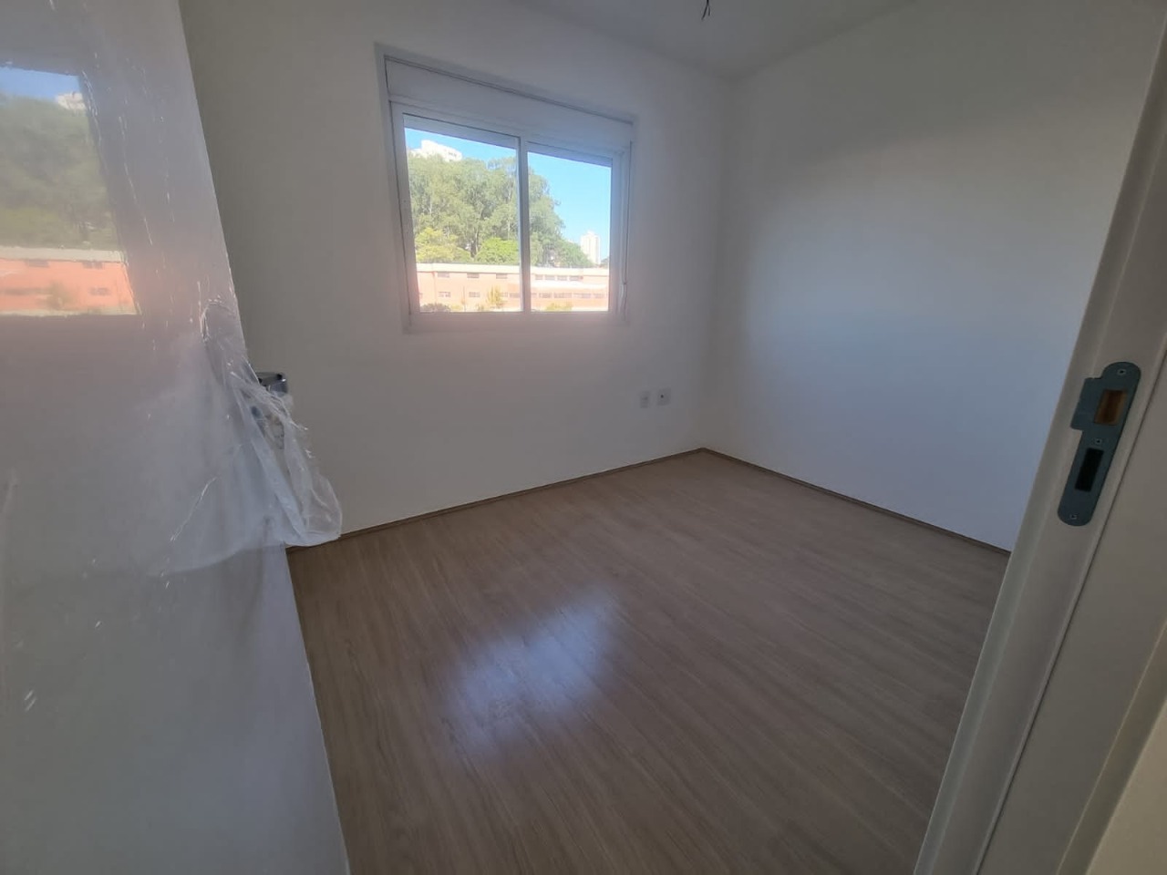 Apartamento à venda com 3 quartos, 66m² - Foto 4