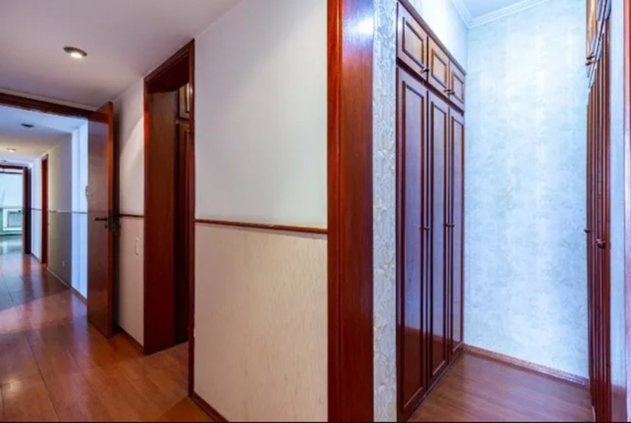 Apartamento à venda com 5 quartos, 230m² - Foto 9