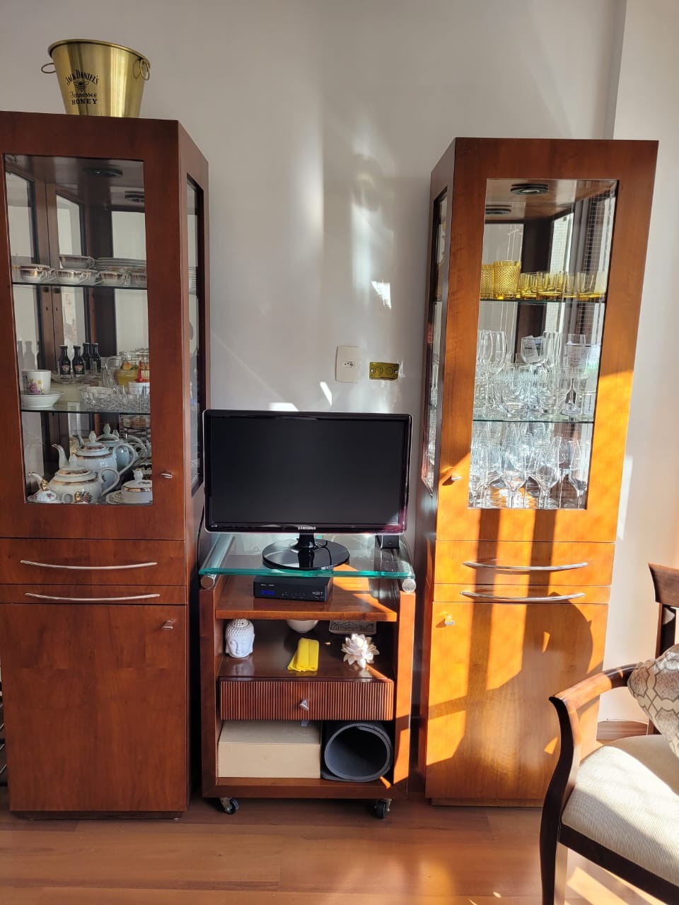 Apartamento à venda com 1 quarto, 60m² - Foto 2