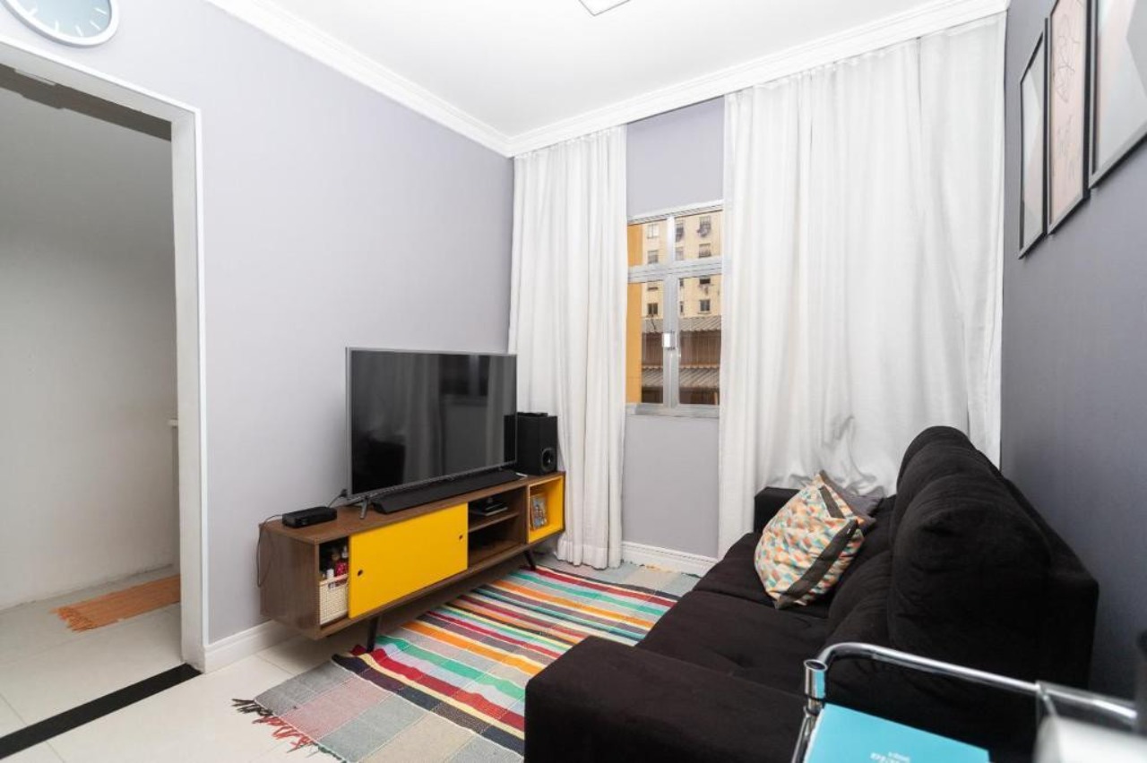 Apartamento à venda com 1 quarto, 50m² - Foto 15