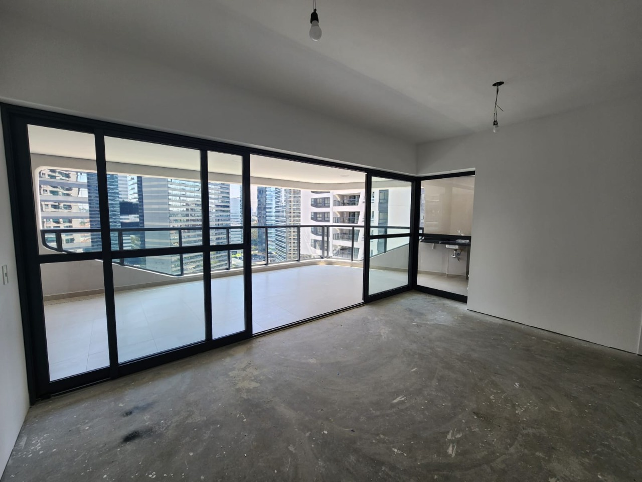 Apartamento à venda com 3 quartos, 162m² - Foto 14