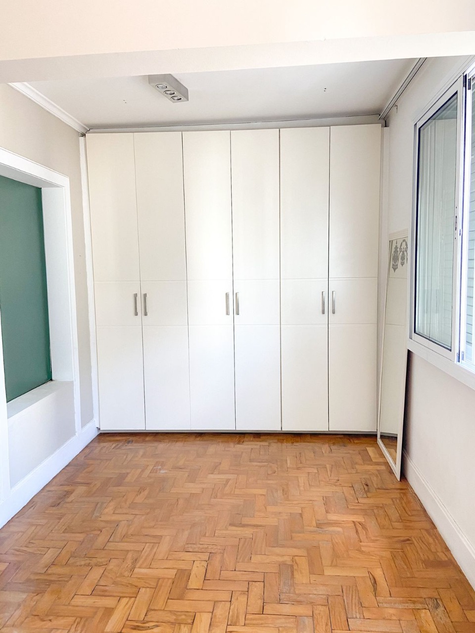 Apartamento à venda com 2 quartos, 120m² - Foto 7