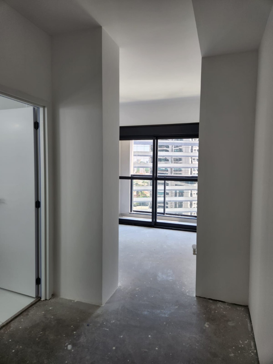 Apartamento à venda com 3 quartos, 162m² - Foto 18