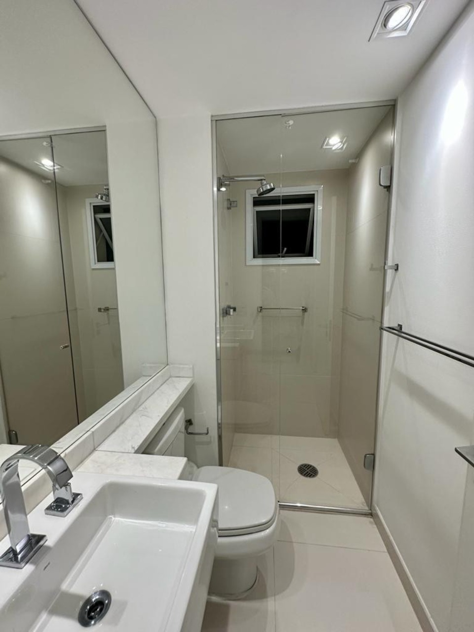 Apartamento à venda com 2 quartos, 69m² - Foto 15