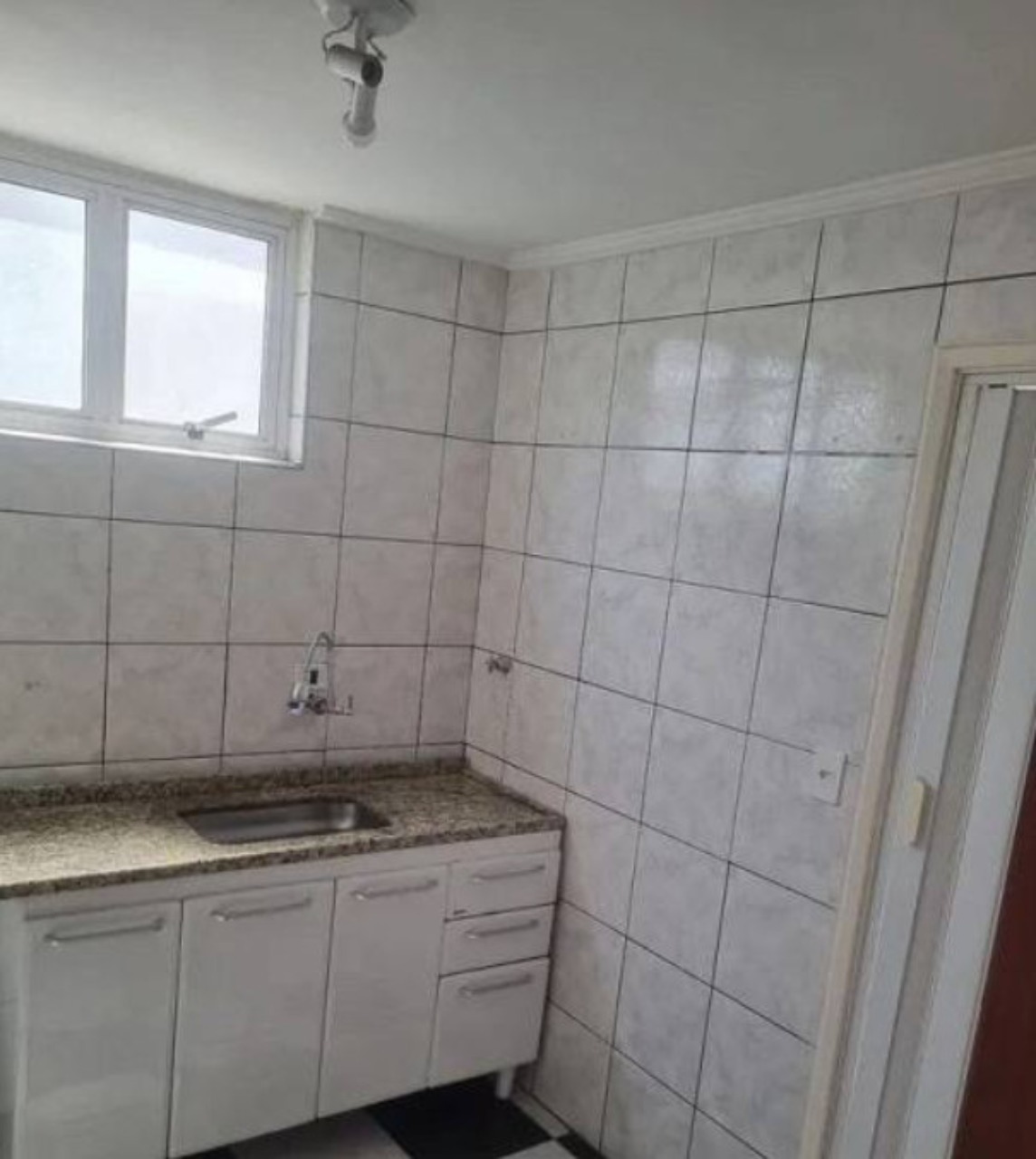 Apartamento à venda com 1 quarto, 73m² - Foto 4