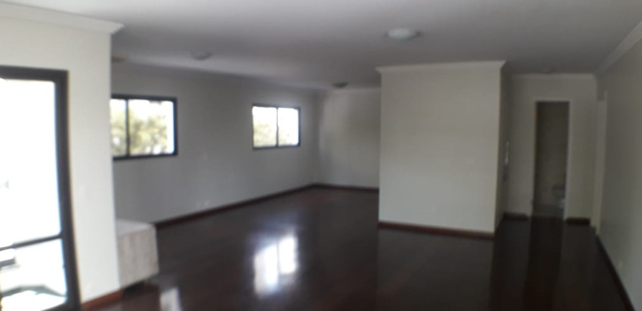 Apartamento à venda com 4 quartos, 217m² - Foto 16