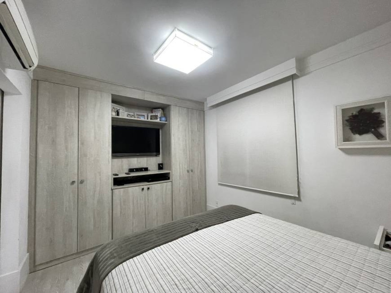 Apartamento à venda com 4 quartos, 200m² - Foto 18