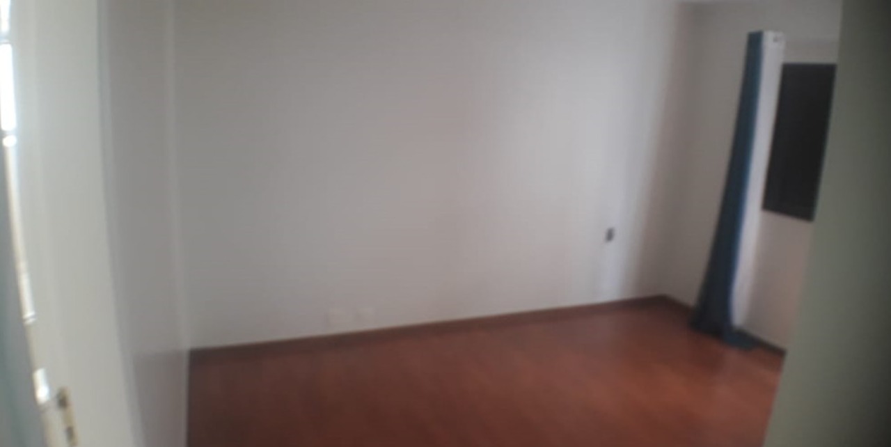 Apartamento à venda com 4 quartos, 217m² - Foto 4