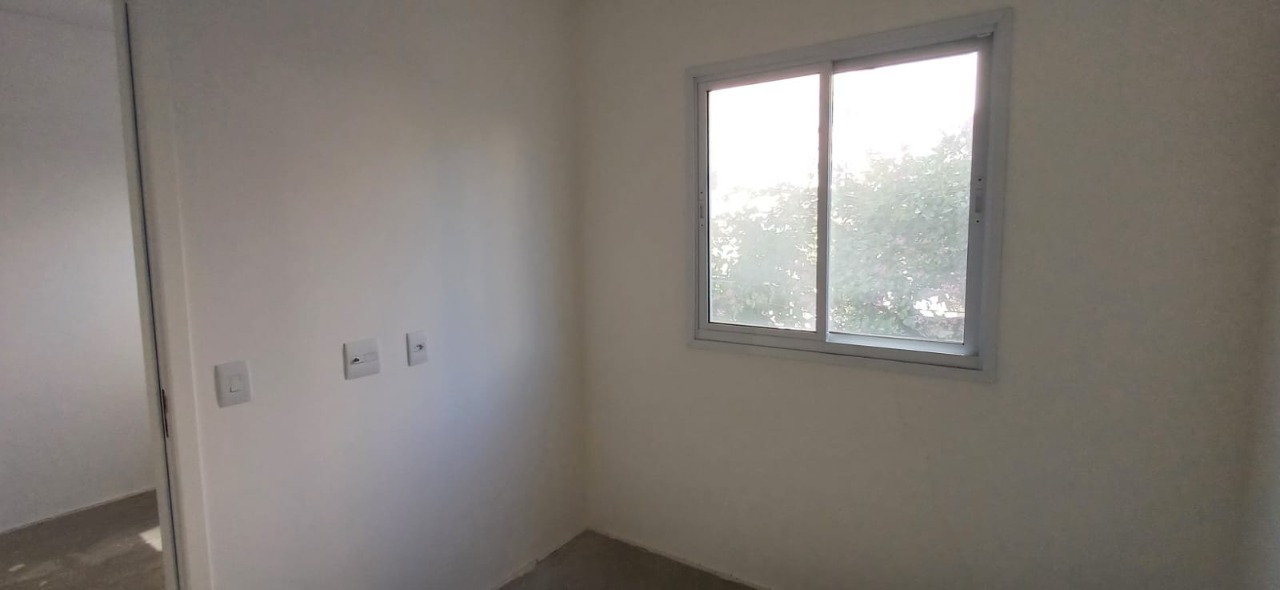 Apartamento à venda com 2 quartos, 38m² - Foto 3