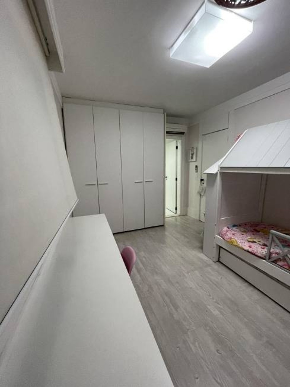 Apartamento à venda com 4 quartos, 200m² - Foto 11