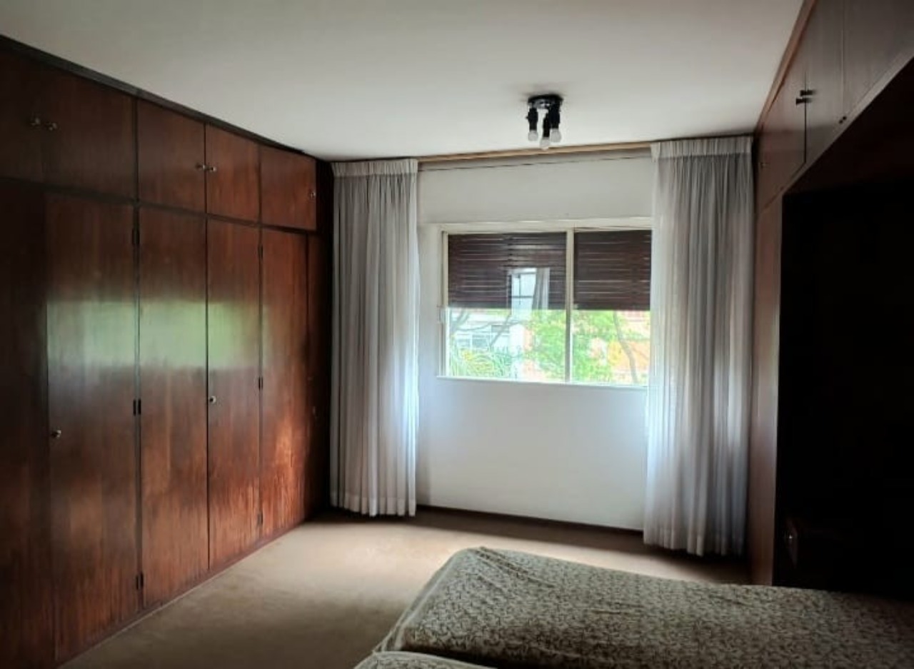 Apartamento à venda com 3 quartos, 241m² - Foto 10