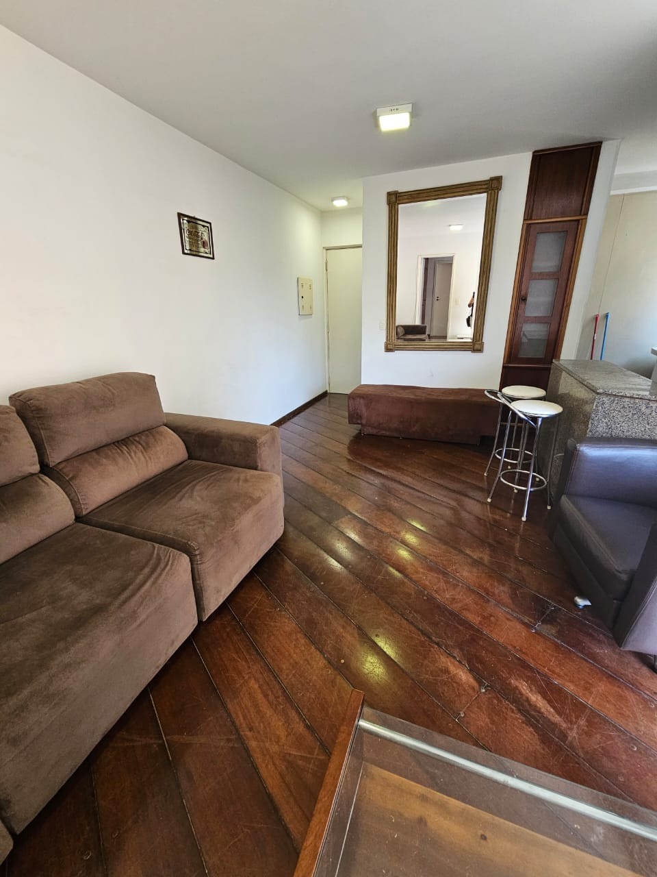 Apartamento à venda com 1 quarto, 45m² - Foto 4