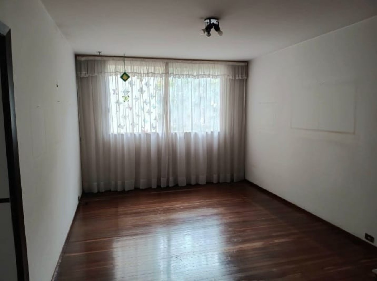 Apartamento à venda com 3 quartos, 241m² - Foto 2