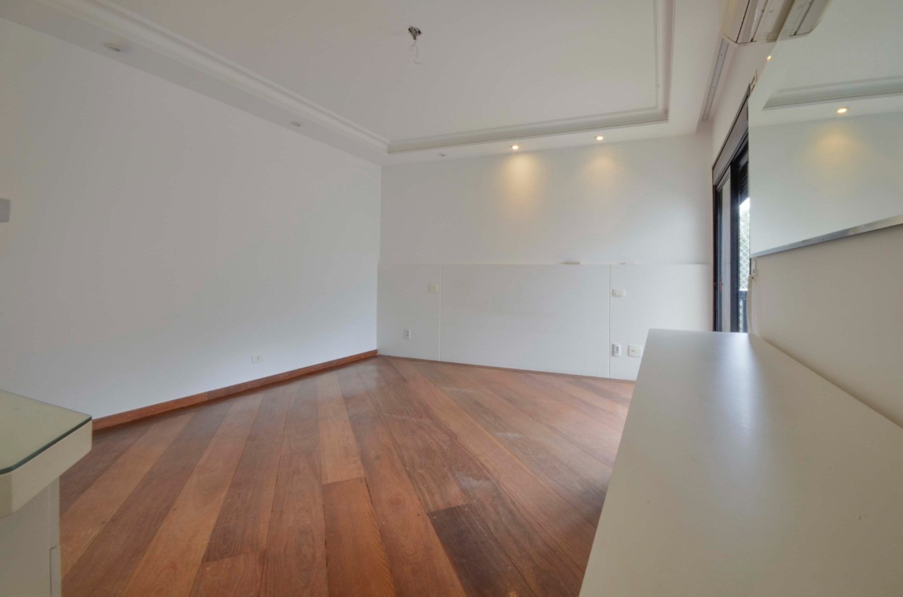 Apartamento à venda com 4 quartos, 336m² - Foto 21